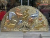  Quà Tặng Sếp Tranh Quạt Cửu Ngư Quần Hội dát tam khí kích thước 94 x 167 cm 