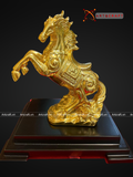  Quà Tặng Sếp Tượng Mã Đáo Thành Công dát vàng 24K kích thước 17 x 13 x 7 cm 