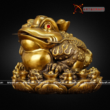  Quà Tặng Phong Thủy Tượng Thiềm Thừ đồng vàng kích thước 15 x 16 cm 