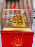  Quà tặng Mô Hình Thuyền Buồm dát vàng kích thước 35 x 51 x 18 cm 