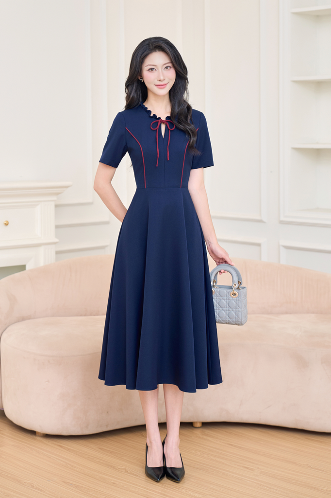 Váy dài xanh viền đỏ cổ nhún bèo thắt nơ YAME YV690
