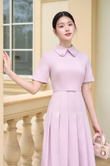 Váy nữ dáng dài xếp ly màu hồng ngắn tay cổ vạt tròn đính cúc đá eo thắt đai nơ YAME YV634