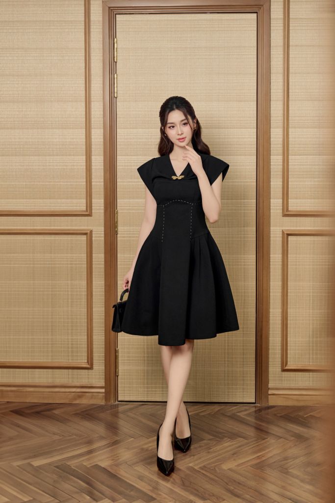 Varyo Dress