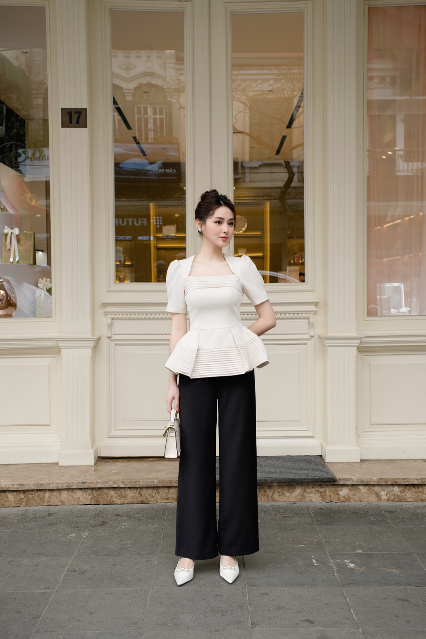 Set nữ dáng peplum xếp ly gân nổi vải tafta màu be sáng YAME YA329 YQ329