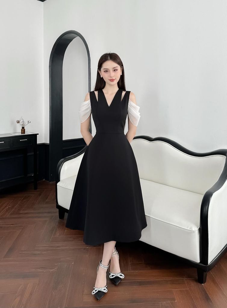 Váy nữ dáng dài cut-out khoét vai tay rủ phối tơ YAME YV237