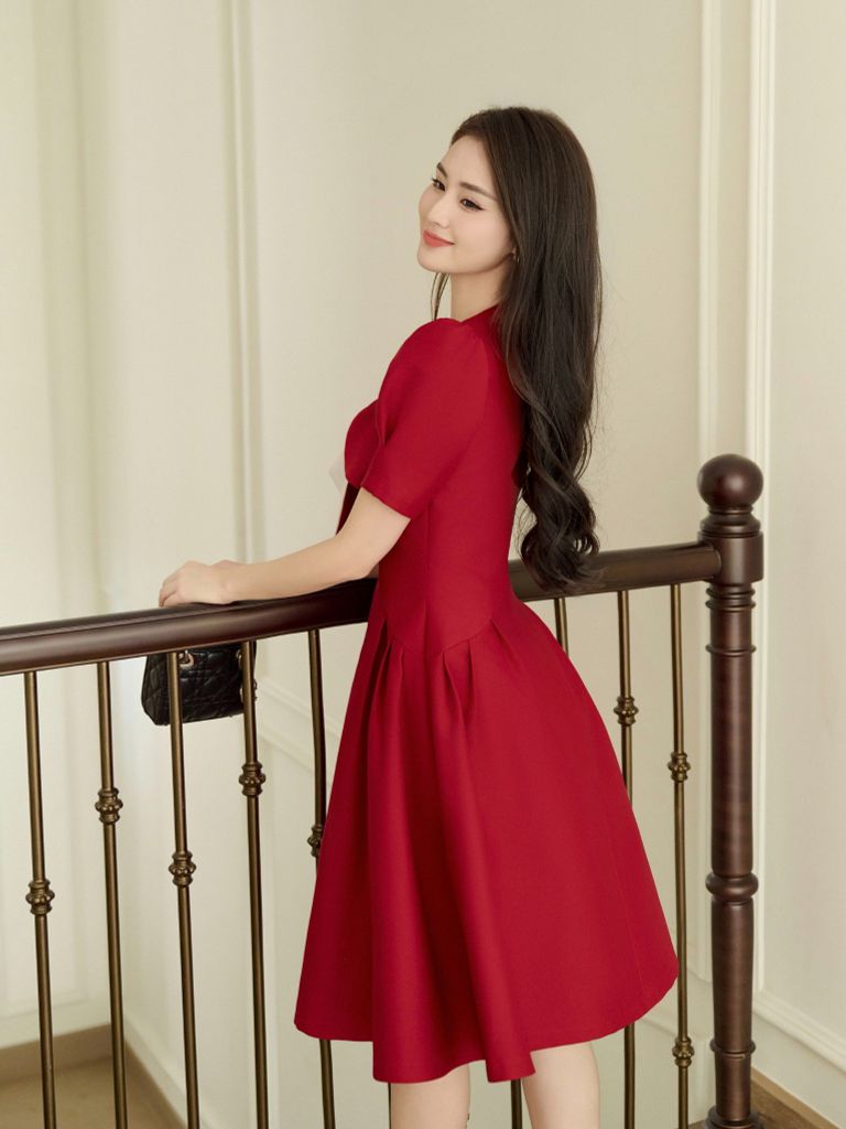 Váy nữ dáng xòe màu đỏ cổ xếp nơ lệch phối trắng YAME YV302