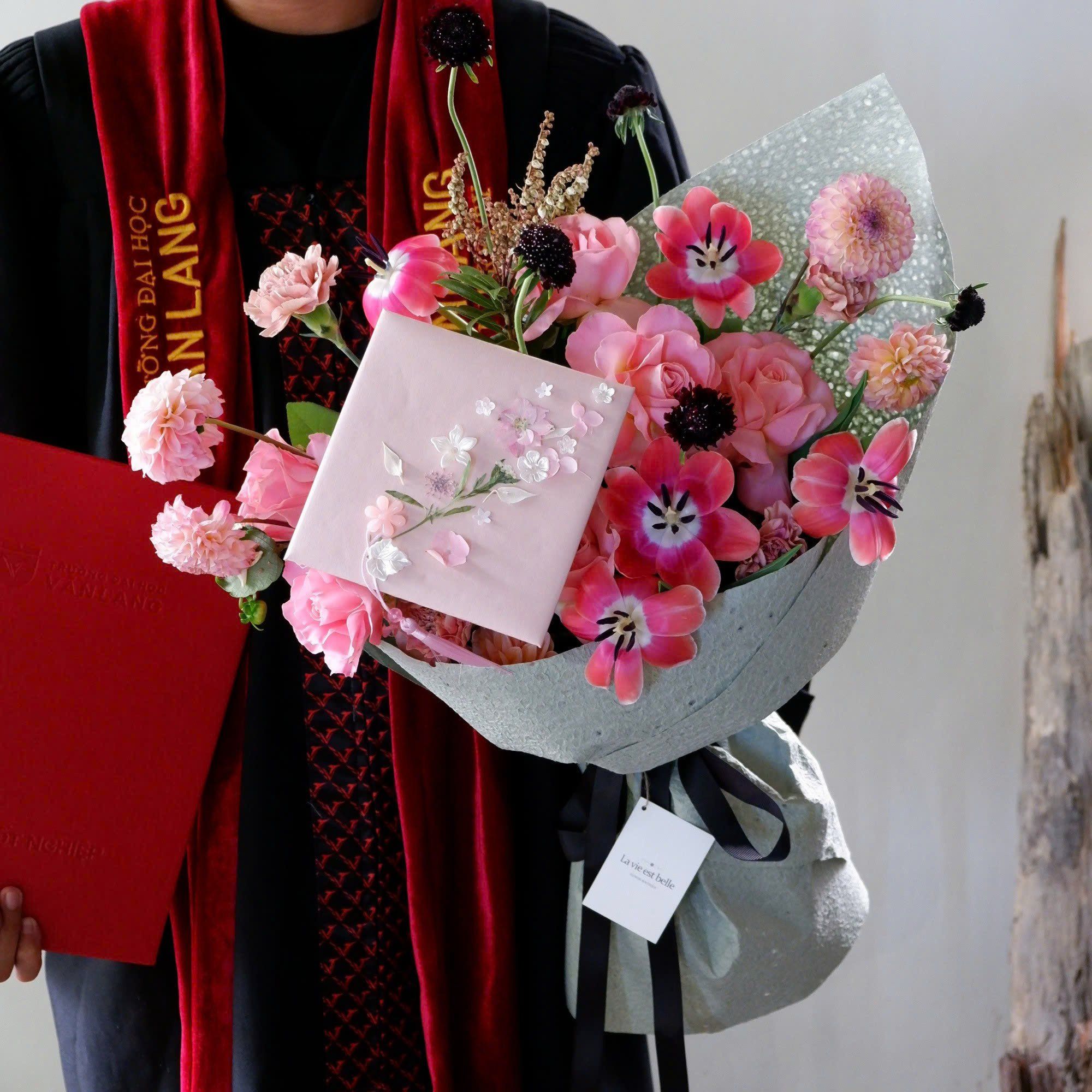 Smart & Blossoming