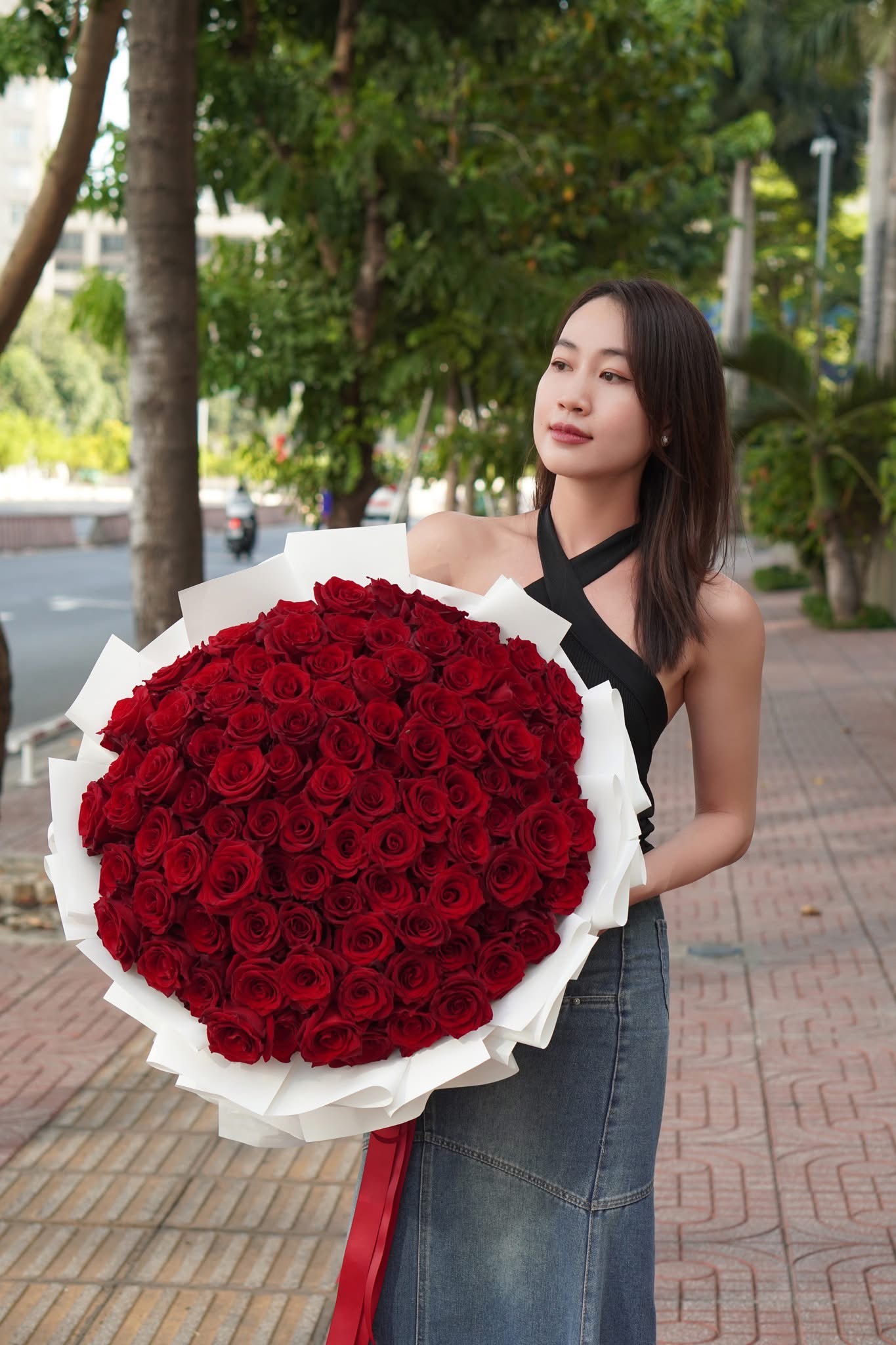 99 roses