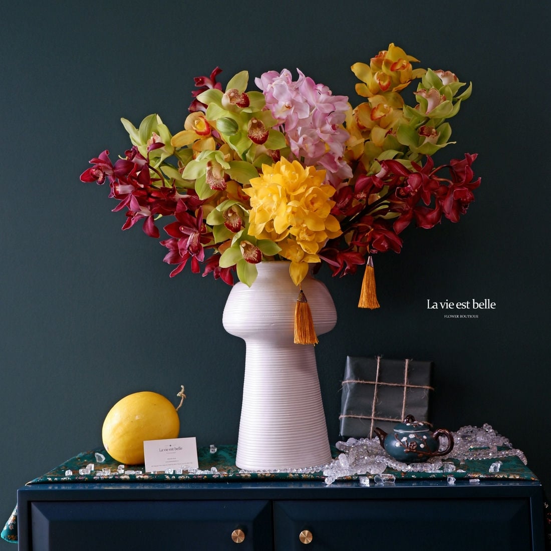 Địa Lan Khoe Sắc