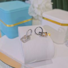 Hoa Tai CHAM JEWERLY BT25.