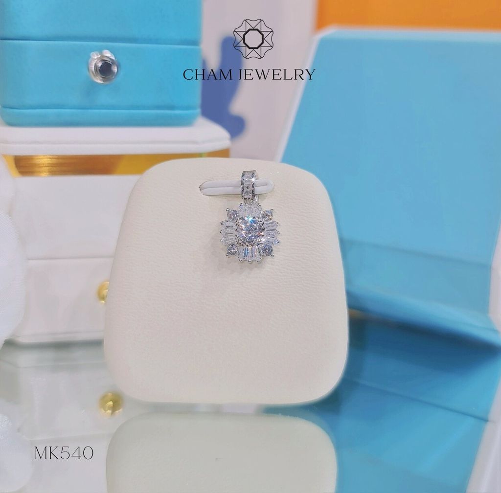 Mặt Dây Chuyền MK540 CHAM JEWELRY, Chủ 4.5mm (Barcode TVB254M).