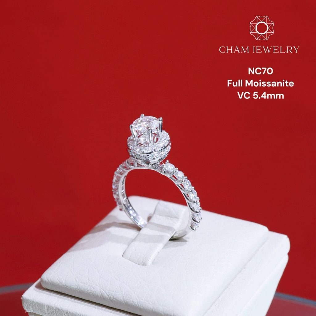 Nhẫn NC70 CHAM JEWELRY, Full Kim Cương Moissanite, Chủ 5.4mm (Barcode ONNU75)