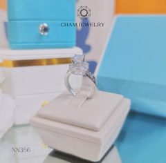 Nhẫn NN356 CHAM JEWELRY, Chủ 6,5mm ( Barcode TNN1219).