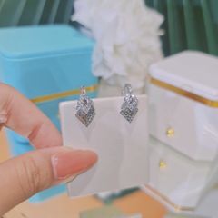 Hoa Tai CHAM JEWERLY BT24.