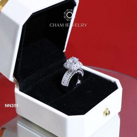 Nhẫn CHAM JEWELRY NN351, Xoàn Vuông Chủ 6mm ( Barcode TNN1210).