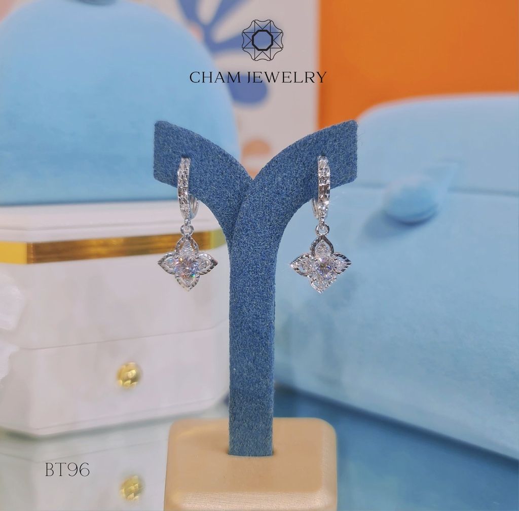 Hoa Tai BT96 CHAM JEWELRY , Chủ 5.0mm (Barcode TBT742).