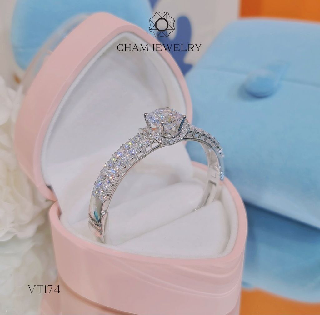 Vòng Tay VT174 CHAM JEWELRY, Chủ 12.0mm Bản 7.0mm (Barcode CV7585).