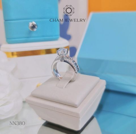 Nhẫn NN380 CHAM JEWELRY, Chủ 6.5mm (Barcode TNN1206).
