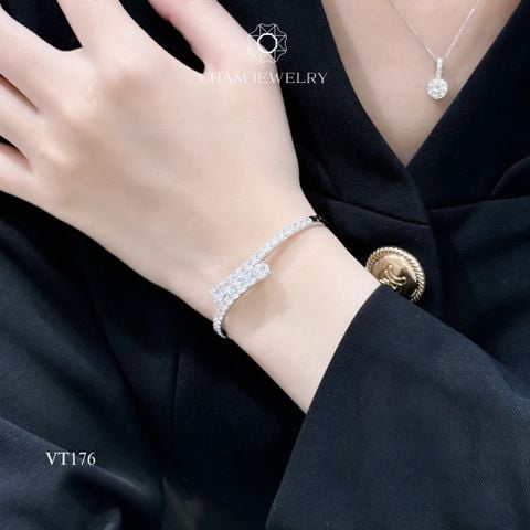 Vòng Tay VT176 CHAM JEWELRY, Full Nửa Hàng Đá Chéo (Barcode CV7598 - C04V846).