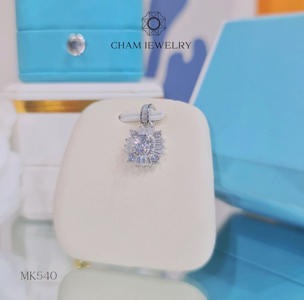 Mặt Dây Chuyền MK540 CHAM JEWELRY, Chủ 4.5mm (Barcode TVB254M).