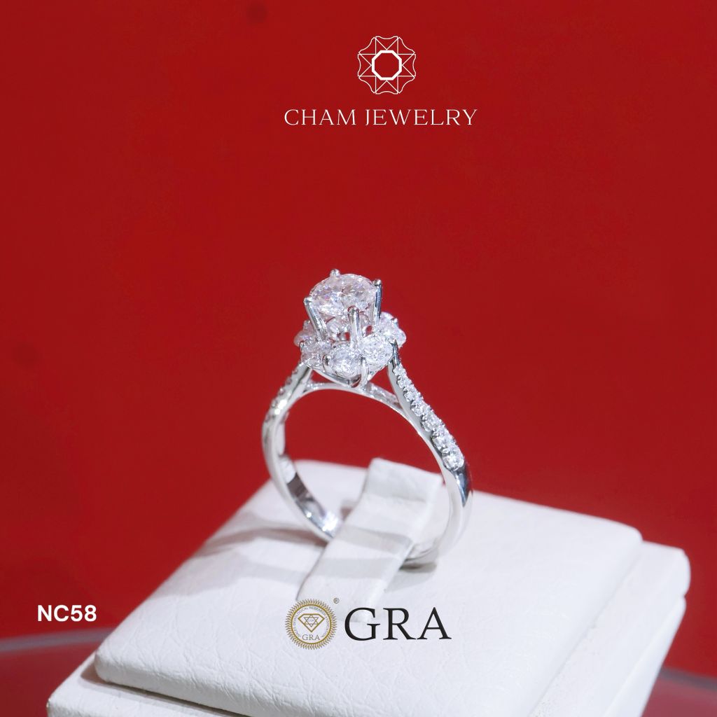 Nhẫn NC58 CHAM JEWELRY, Full Kim Cương Moissanite Chủ 5.5mm (Barcode ONNU45).