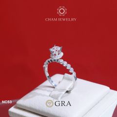 Nhẫn NC53 CHAM JEWELRY, Full Kim Cương Moissanite Chủ 4.5mm (Barcode ONNU47).