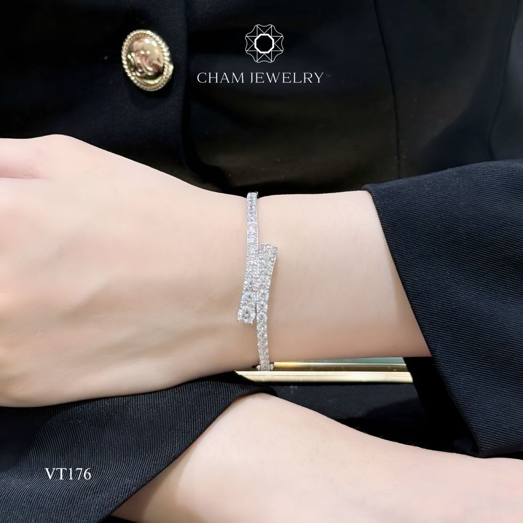 Vòng Tay VT176 CHAM JEWELRY, Full Nửa Hàng Đá Chéo (Barcode CV7598 - C04V846).