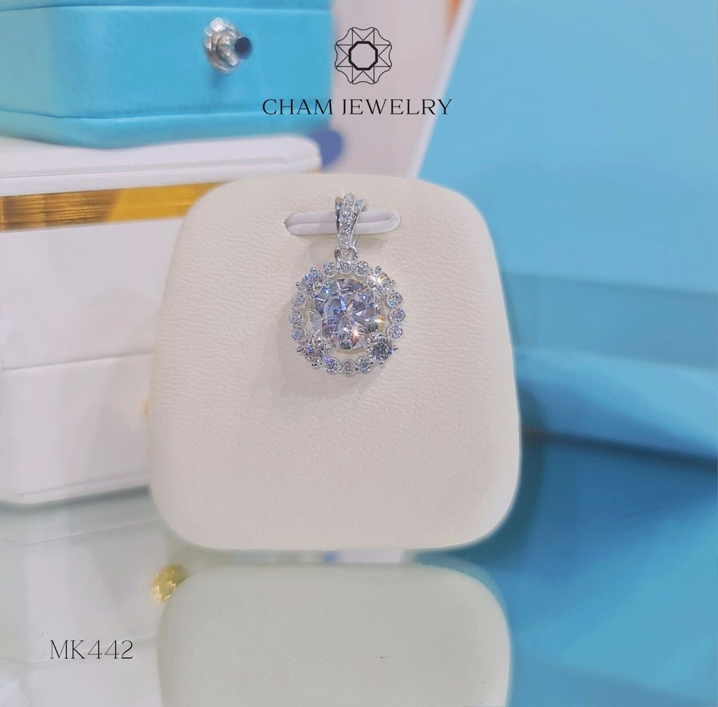 Mặt Dây Chuyền MK442 CHAM JEWELRY, Chủ 8.5mm (Barcode TMA1532).