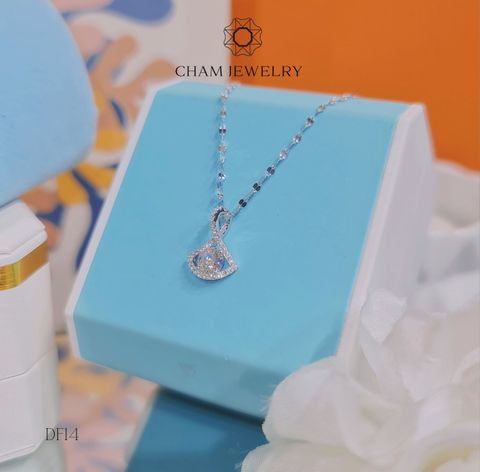 Dây Chuyền DF14 CHAM JEWELRY, Mặt Cánh Quạt Đính Đá Moissanite Chủ 5.0mm (Barcode CDM199).