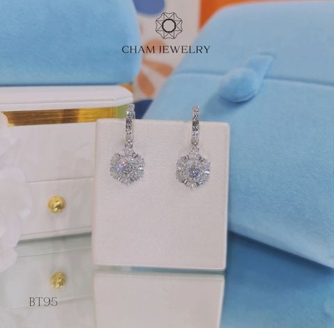 Hoa Tai BT95 CHAM JEWELRY , Chủ 4.5mm (Barcode TBT743).