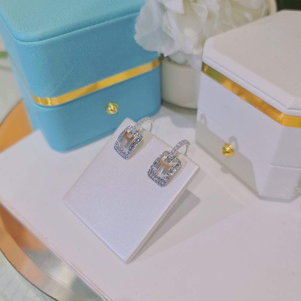 Hoa Tai CHAM JEWERLY BT25.