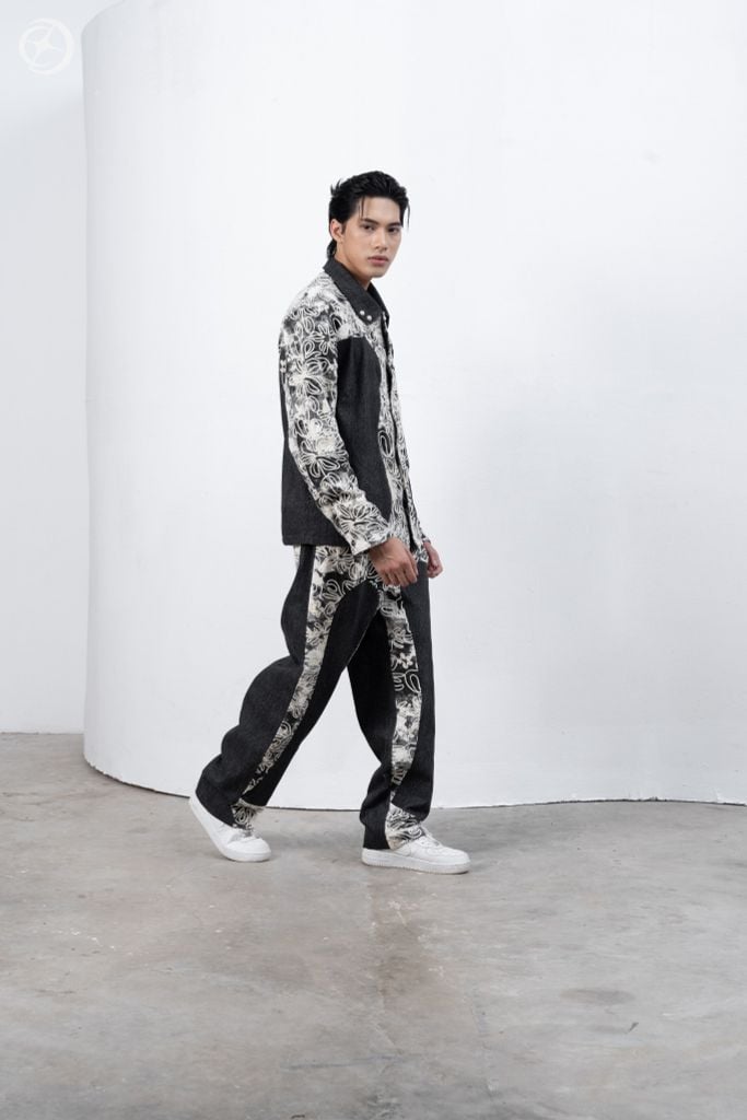 Set Denim Thêu Hoa Loang