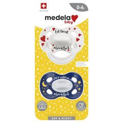 Medela Day & Night Duo Soothers 0-6 tháng