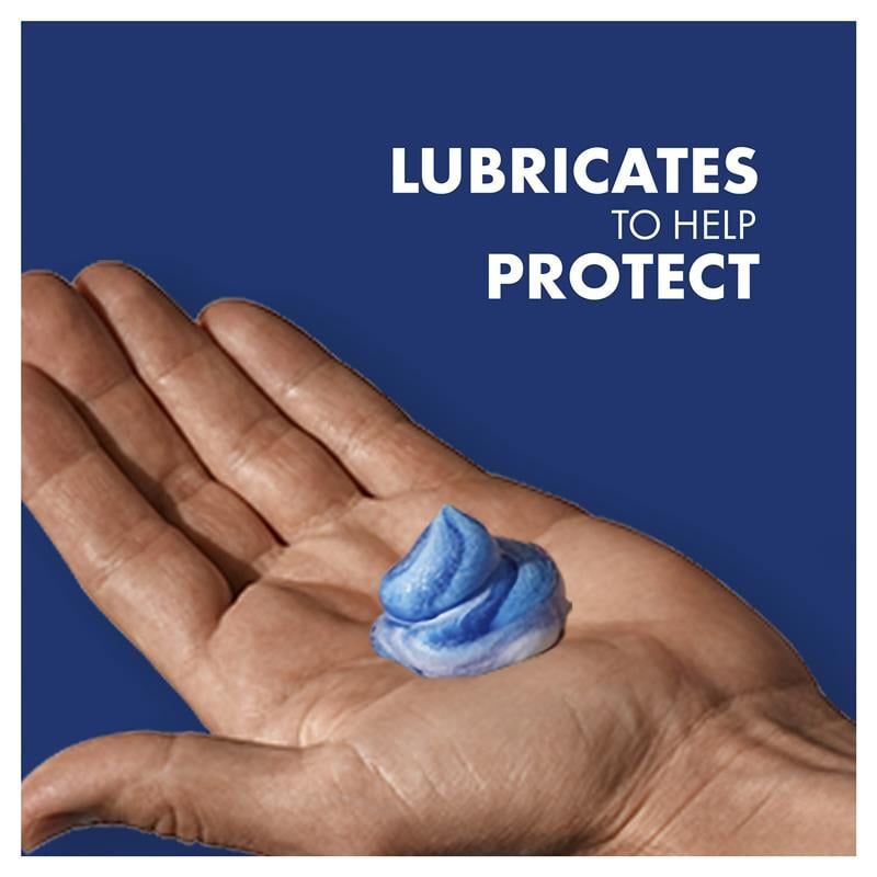 Gel cạo râu Gillette Sensitive Skin Soothing 195g