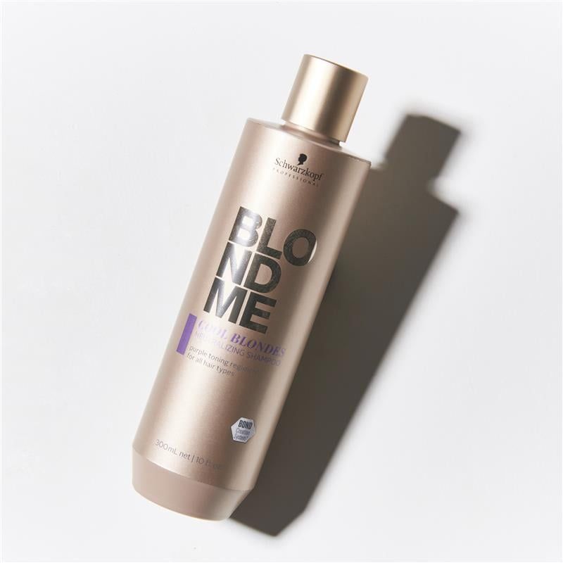 Dầu gội trung hòa Schwarzkopf Blondme 300ml