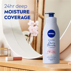 Sữa dưỡng thể NIVEA Oil in Lotion Cherry Blossom 400ml