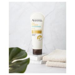Kem tẩy tế bào chết toàn thân Aveeno Skin Renewal dành cho da khô 225g