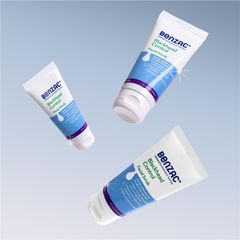 Sữa rửa mặt trị mụn đầu đen Benzac 60g