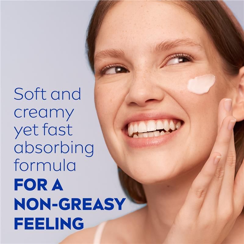 Sữa dưỡng thể NIVEA Oil in Lotion Cherry Blossom 400ml