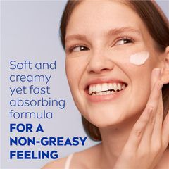 Sữa dưỡng thể NIVEA Oil in Lotion Cherry Blossom 400ml