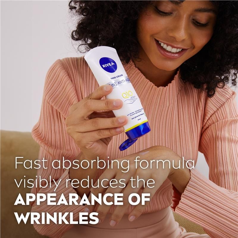 Kem dưỡng da tay chống lão hóa NIVEA Q10 3 trong 1 có bộ lọc tia UV 100ml