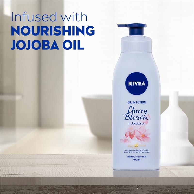 Sữa dưỡng thể NIVEA Oil in Lotion Cherry Blossom 400ml