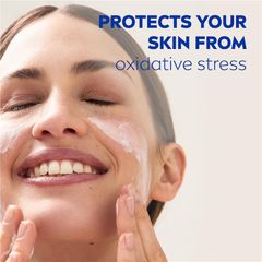 Kem dưỡng ẩm ban đêm NIVEA Daily Essentials Hydrating Face Moisturiser 50ml