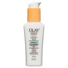 Sữa dưỡng ẩm Olay Complete Defence Daily UV dành cho da nhạy cảm SPF 30 75mL