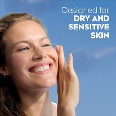 Khăn lau mặt Nivea Gentle Biodegradable dành cho da khô và nhạy cảm, gói đôi 25 miếng