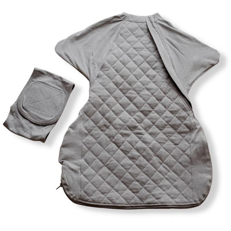 Baby Loves Sleep - 2.5 TOG Winter - Sleepy Hugs Original Warm - Cool Grey 6-12M