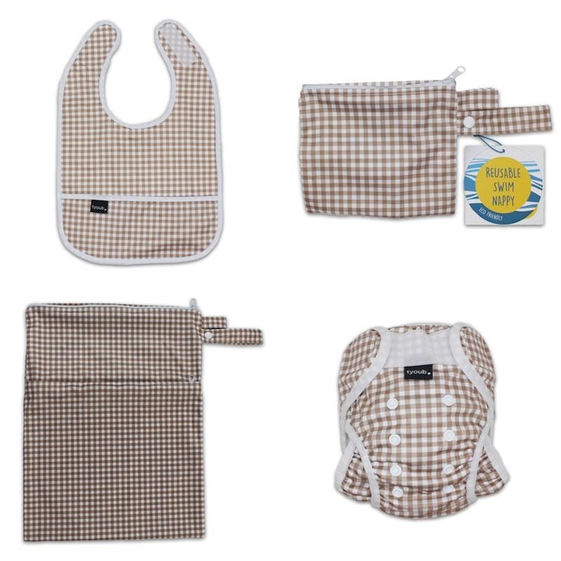 tyoub On The Go - Bộ quà tặng, Tã bơi tái sử dụng, Túi đựng đồ ướt và Yếm cho bé - Fawn Check Một cỡ