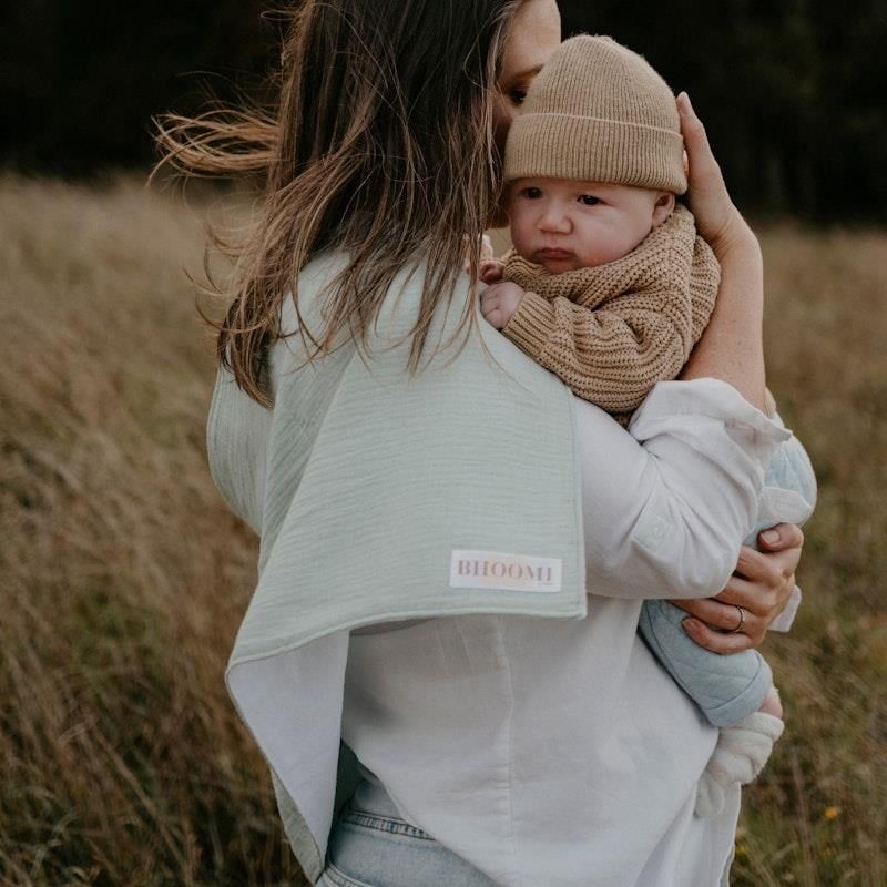 BHOOMI Babe Tie Up Burp Cloth và Che Cho Con Bú Màu Xanh