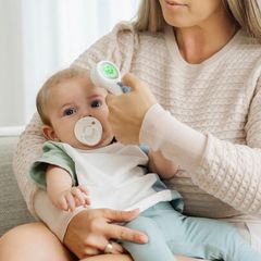 Nhiệt kế đo trán không chạm Cherub Baby 1 gói