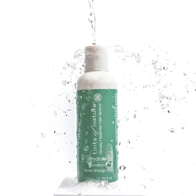 Dầu xả Tints of Nature Hydrate 200ml 1 sản phẩm